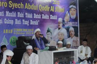Gelar Maulid Akbar Nabi Muhammad SAW, Ponpes Hidayatul Mubtadiin Undang Para Dai dari Jawa Barat